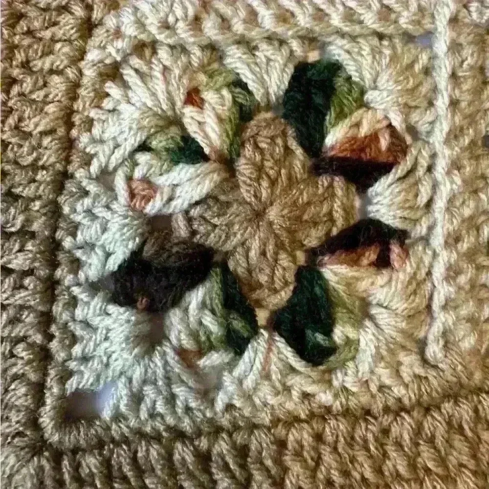 Homemade Crochet Brown/Green/Tan/Rust Blanket 25 1/2” X 36”